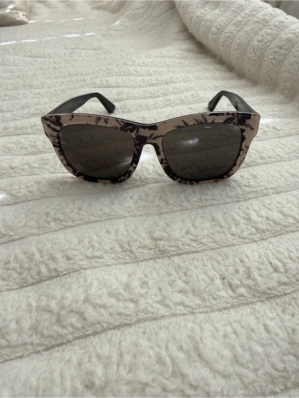 AUTHENTIC Gucci Sunglasses